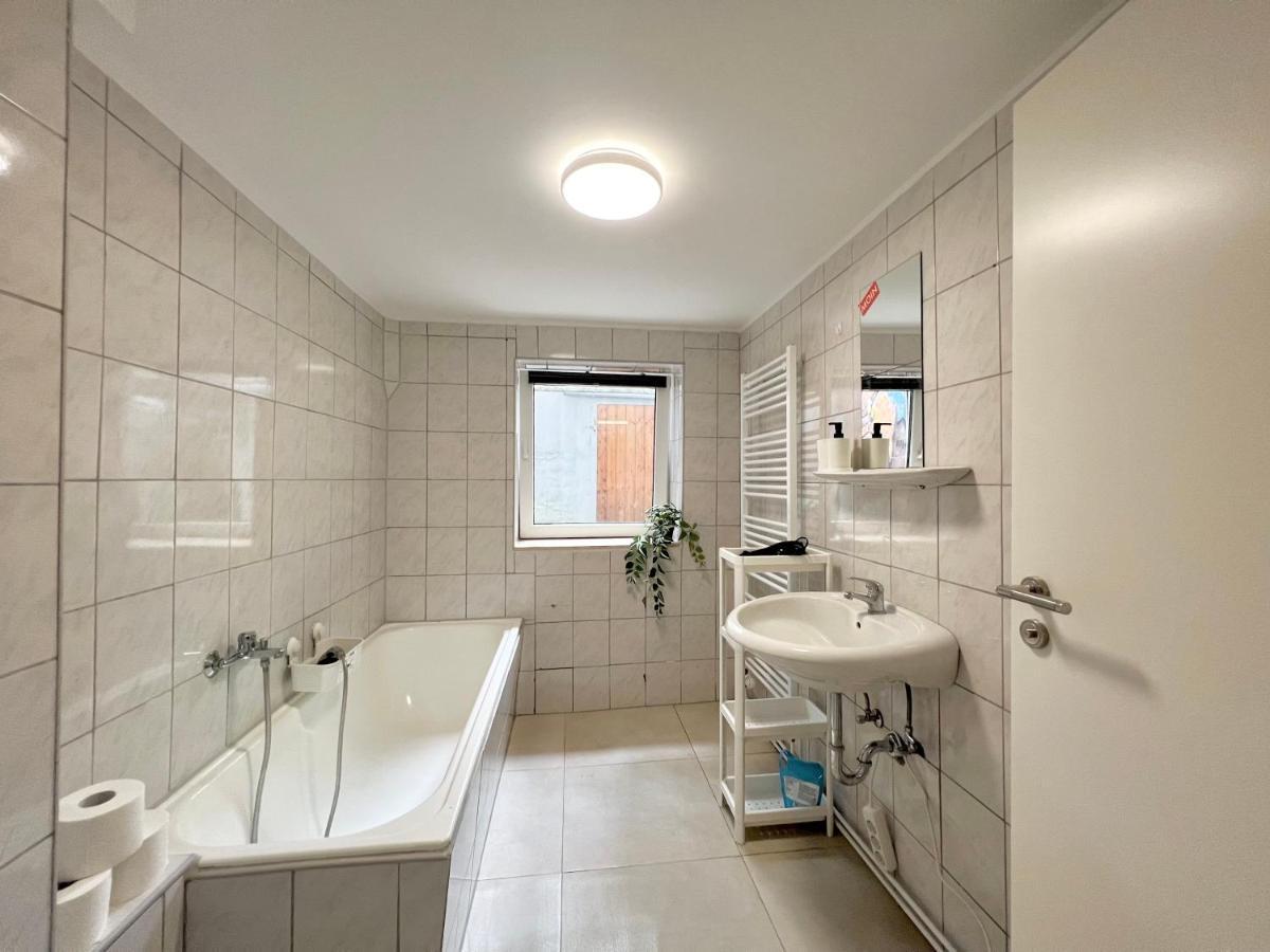 Jungle Retreat Apartments Im Zentrum BRE Екстериор снимка