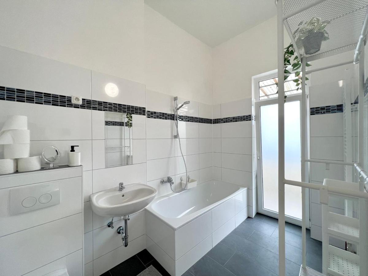Jungle Retreat Apartments Im Zentrum BRE Екстериор снимка